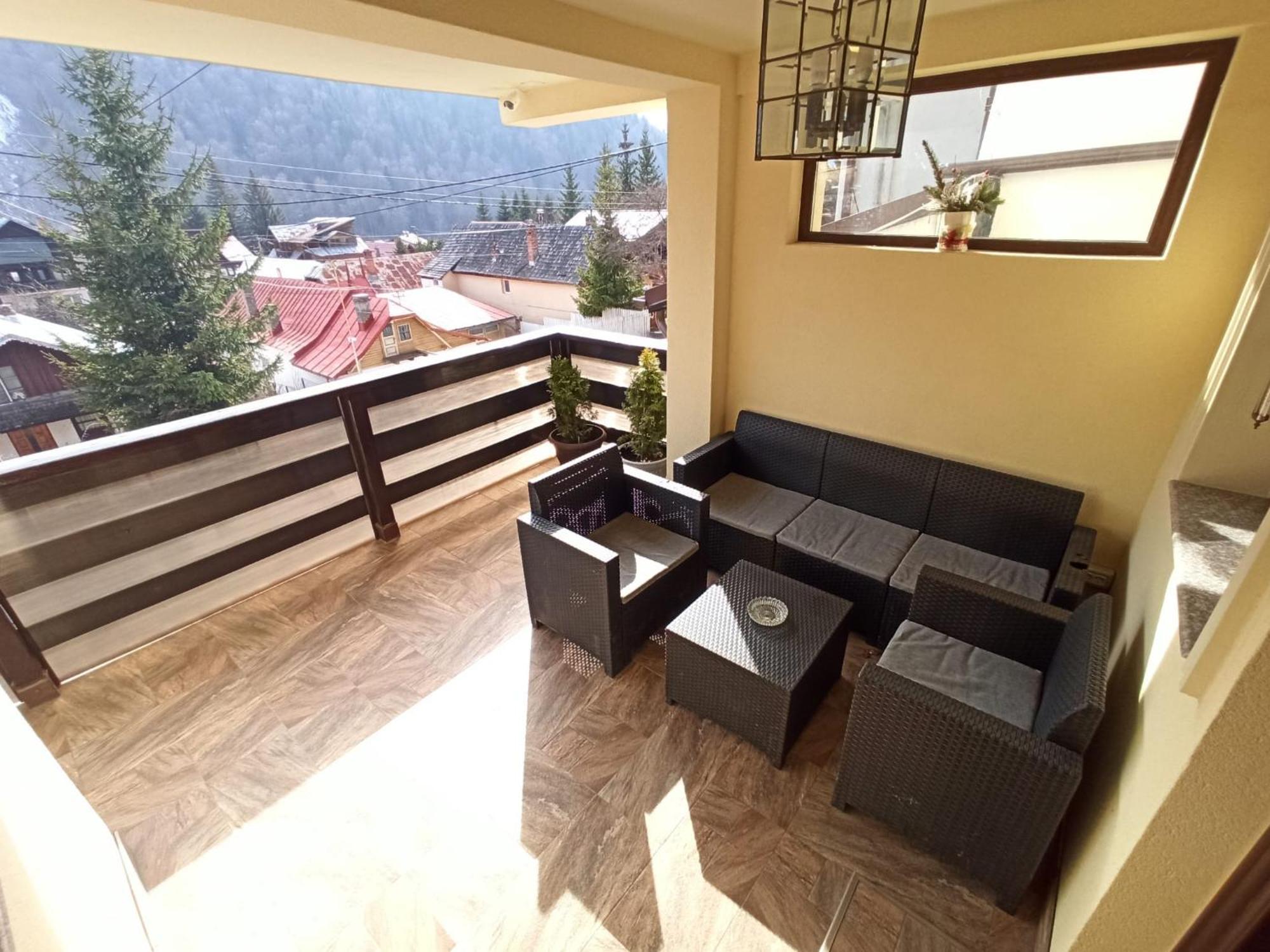 Skyline Villa Azuga Buitenkant foto